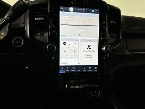 Used 2023 RAM 2500 Limited image 49