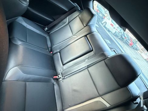 Used 2015 Dodge Challenger SXT Plus w/ Driver Convenience Group image 26