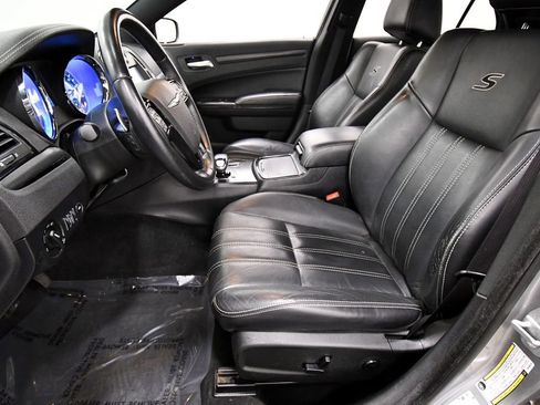 Used 2014 Chrysler 300 S image 14
