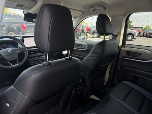 New 2025 Ford Bronco Sport Outer Banks image 24