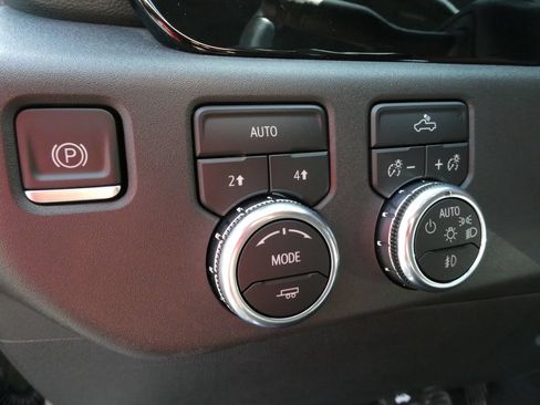 Certified 2022 GMC Sierra 1500 Elevation AWD/4WD image 29