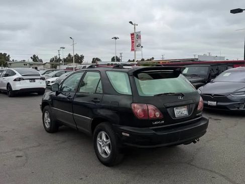 Used 2000 Lexus RX 300 FWD image 2