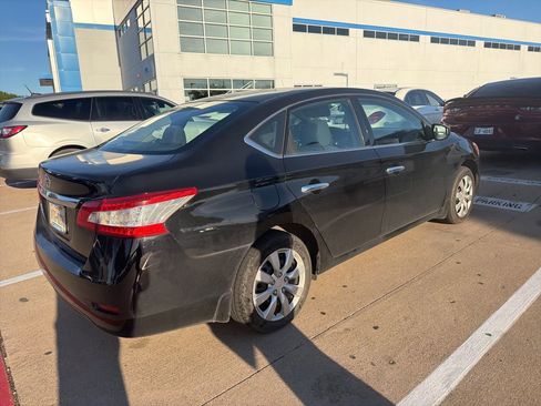 Used 2015 Nissan Sentra S image 6