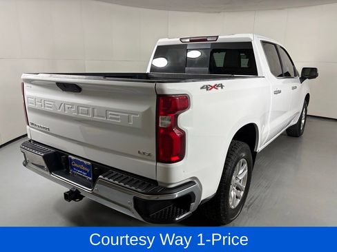 Used 2020 Chevrolet Silverado 1500 LTZ w/ LTZ Plus Package AWD/4WD image 11