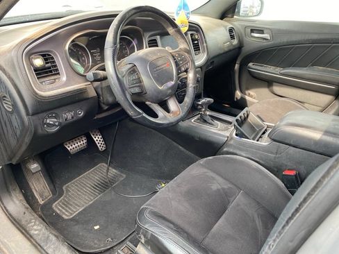 Used 2019 Dodge Charger R/T w/ Plus Group RWD image 6