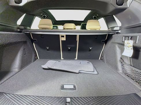 Used 2025 BMW X3 xDrive30i w/ Premium Package image 26