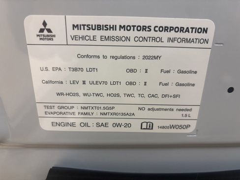 Used 2022 Mitsubishi Eclipse Cross LE image 39