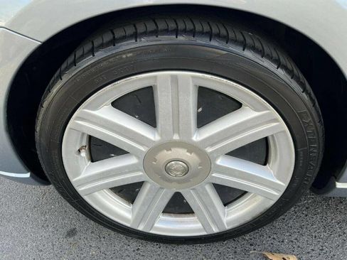 Used 2007 Chrysler Crossfire Limited image 10