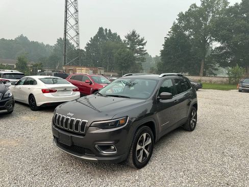 Used 2019 Jeep Cherokee Limited AWD/4WD image 1
