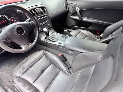 Used 2012 Chevrolet Corvette Grand Sport image 9