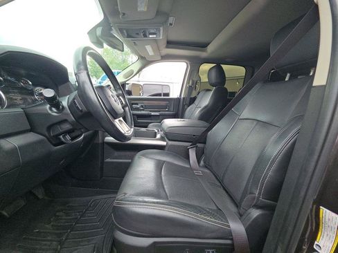 Used 2018 RAM 2500 Laramie w/ Sport Appearance Group AWD/4WD image 12