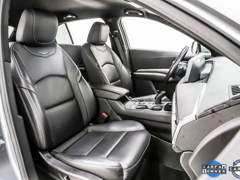 Used 2024 Cadillac XT4 Premium Luxury image 33