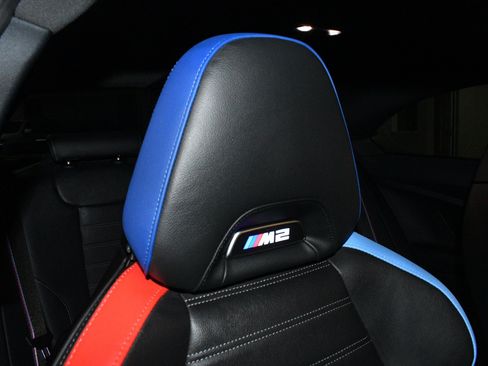 Used 2023 BMW M2 w/ Lighting Package RWD image 10