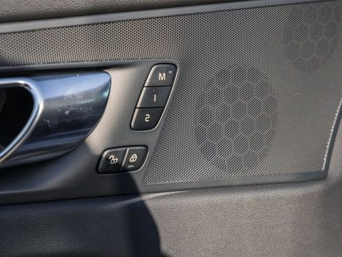 New 2026 Volvo XC60 T8 Plus image 36