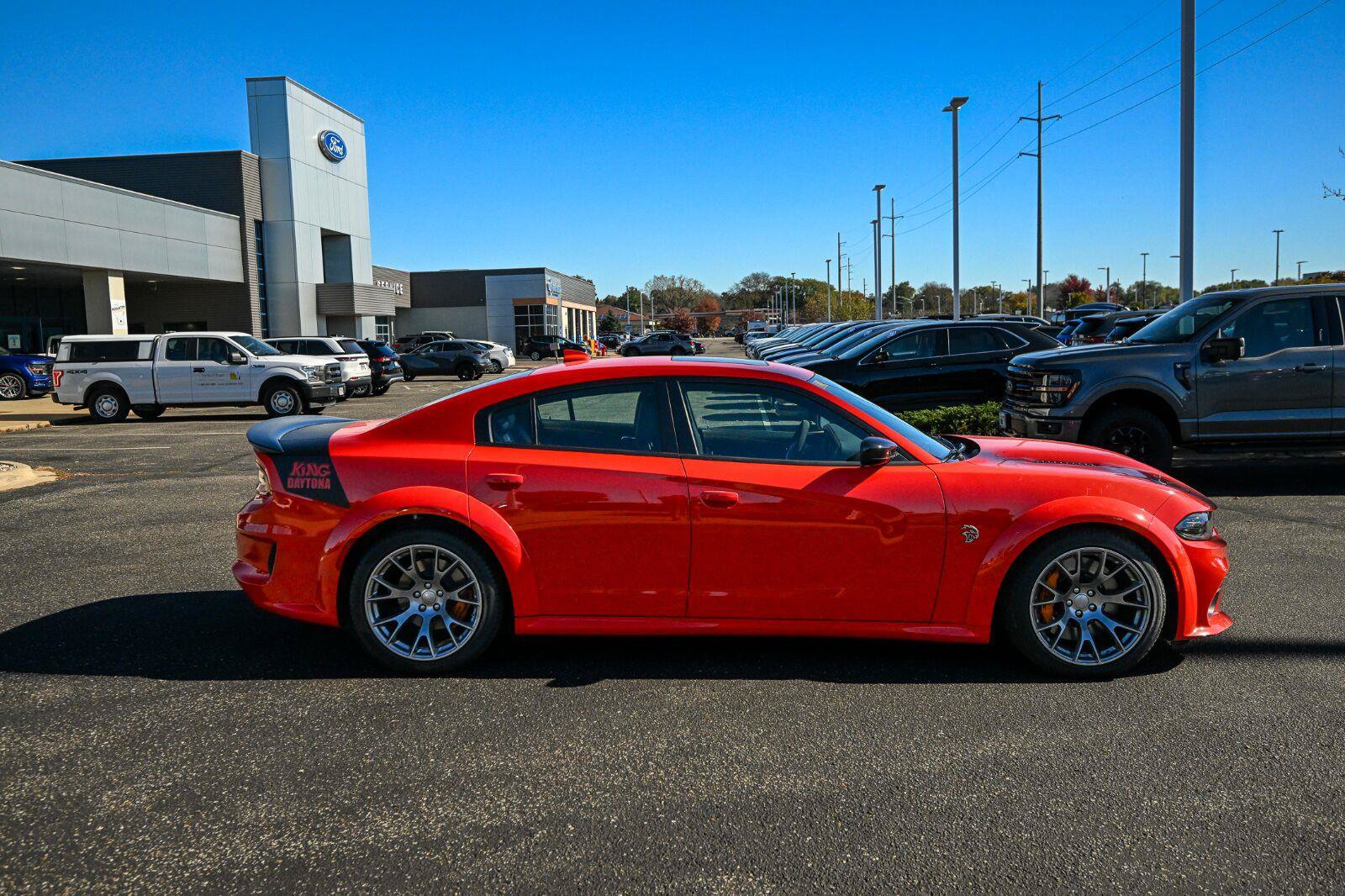 Used 2023 Dodge Charger SRT Hellcat RWD image 4