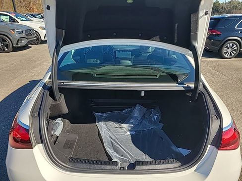 Used 2025 Mercedes-Benz E 350 Sedan image 12