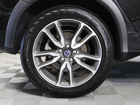 Used 2016 Volvo V60 T5 Cross Country Platinum image 7