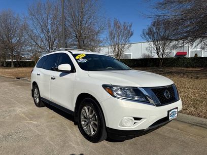 Used 2014 Nissan Pathfinder SV