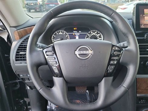 Certified 2024 Nissan Armada SL w/ Captain's Chairs Package image 19