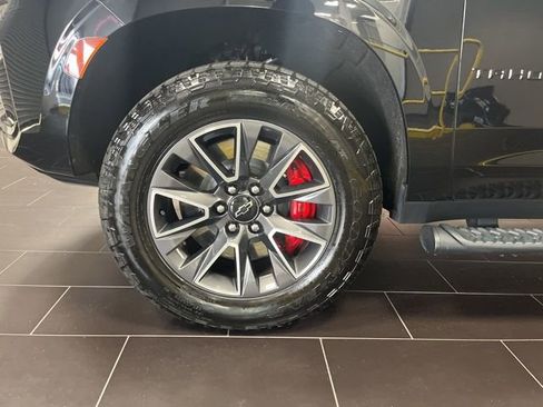 Used 2021 Chevrolet Tahoe Z71 image 19