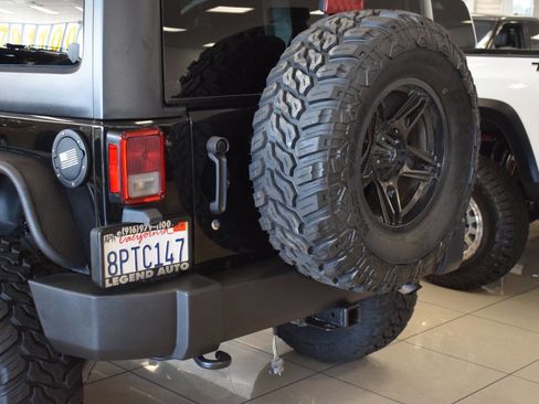 Used 2018 Jeep Wrangler Unlimited Sport S AWD/4WD image 44
