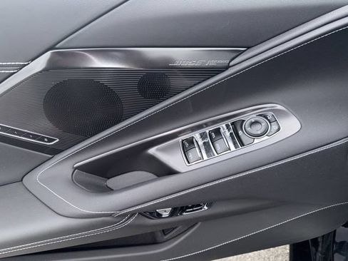 Used 2024 Chevrolet Corvette Stingray Preferred Conv w/ Z51 Performance Package RWD image 31