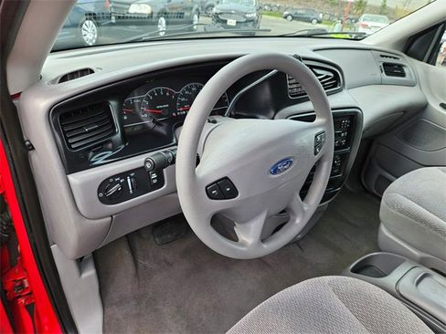 Used 2001 Ford Windstar LX image 17
