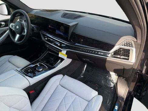 New 2026 BMW X5 xDrive40i w/ M Sport Package image 13