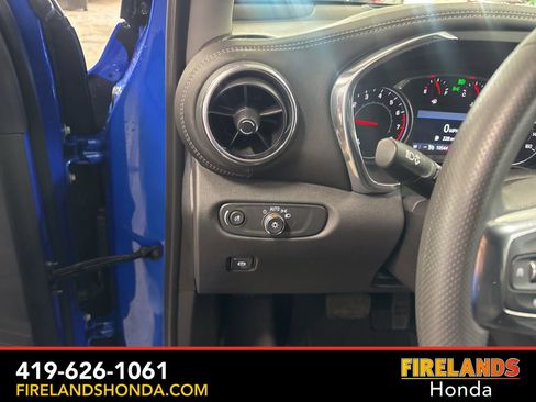 Used 2024 Chevrolet Blazer LT w/ Convenience Package image 17