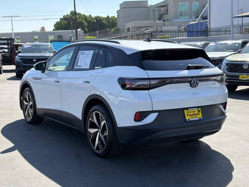 Certified 2023 Volkswagen ID.4 Pro S RWD image 3
