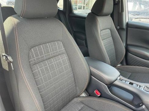 Used 2024 Honda HR-V Sport image 9