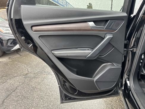 Used 2021 Audi Q5 Premium Plus w/ Premium Plus Package image 24