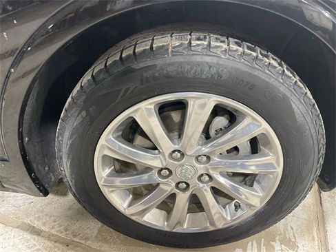 Used 2019 Buick Envision Essence image 10