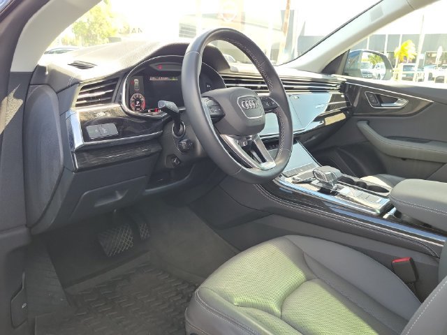Used 2023 Audi Q8 Premium Plus AWD/4WD image 15