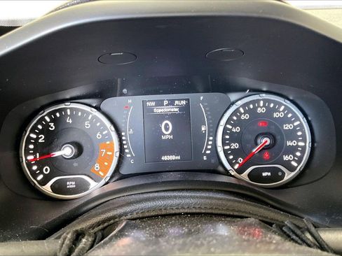 Used 2020 Jeep Renegade Latitude image 18