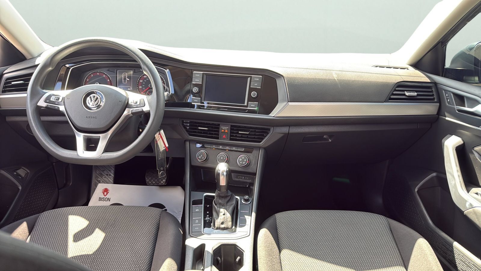 Used 2021 Volkswagen Jetta SE FWD image 20