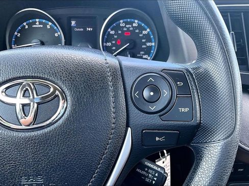 Used 2017 Toyota RAV4 LE w/ All Weather Liner Package AWD/4WD image 19