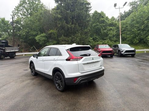 Used 2023 Mitsubishi Eclipse Cross LE AWD/4WD image 5