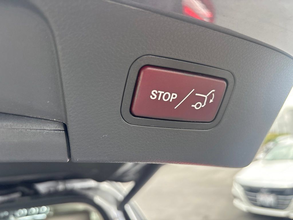 Used 2019 Mercedes-Benz GLA 250 image 11