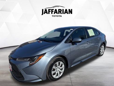 Certified 2021 Toyota Corolla LE image 9