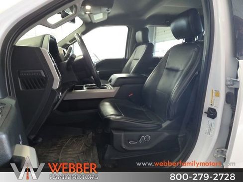 Used 2019 Ford F250 Lariat w/ Chrome Package image 12