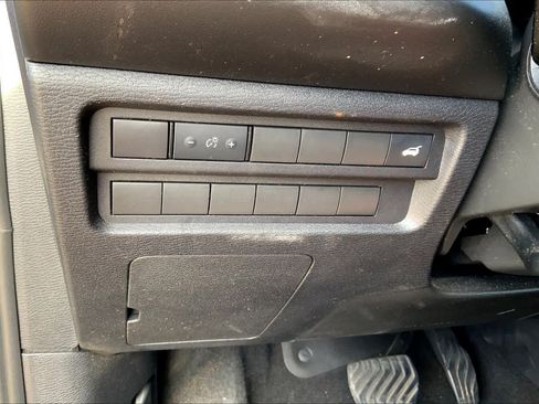 Used 2023 Mitsubishi Outlander SE AWD/4WD image 33