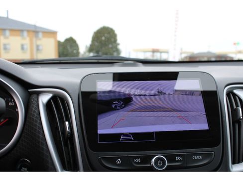 Used 2024 Chevrolet Malibu LT image 31