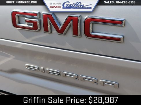 Used 2021 GMC Sierra 1500 Elevation AWD/4WD image 16