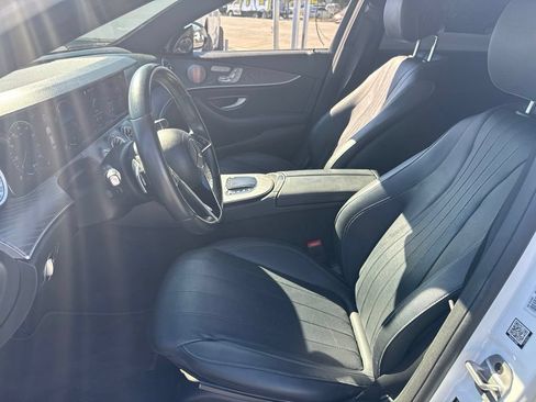Used 2021 Mercedes-Benz E 350 Sedan w/ Premium Package image 8