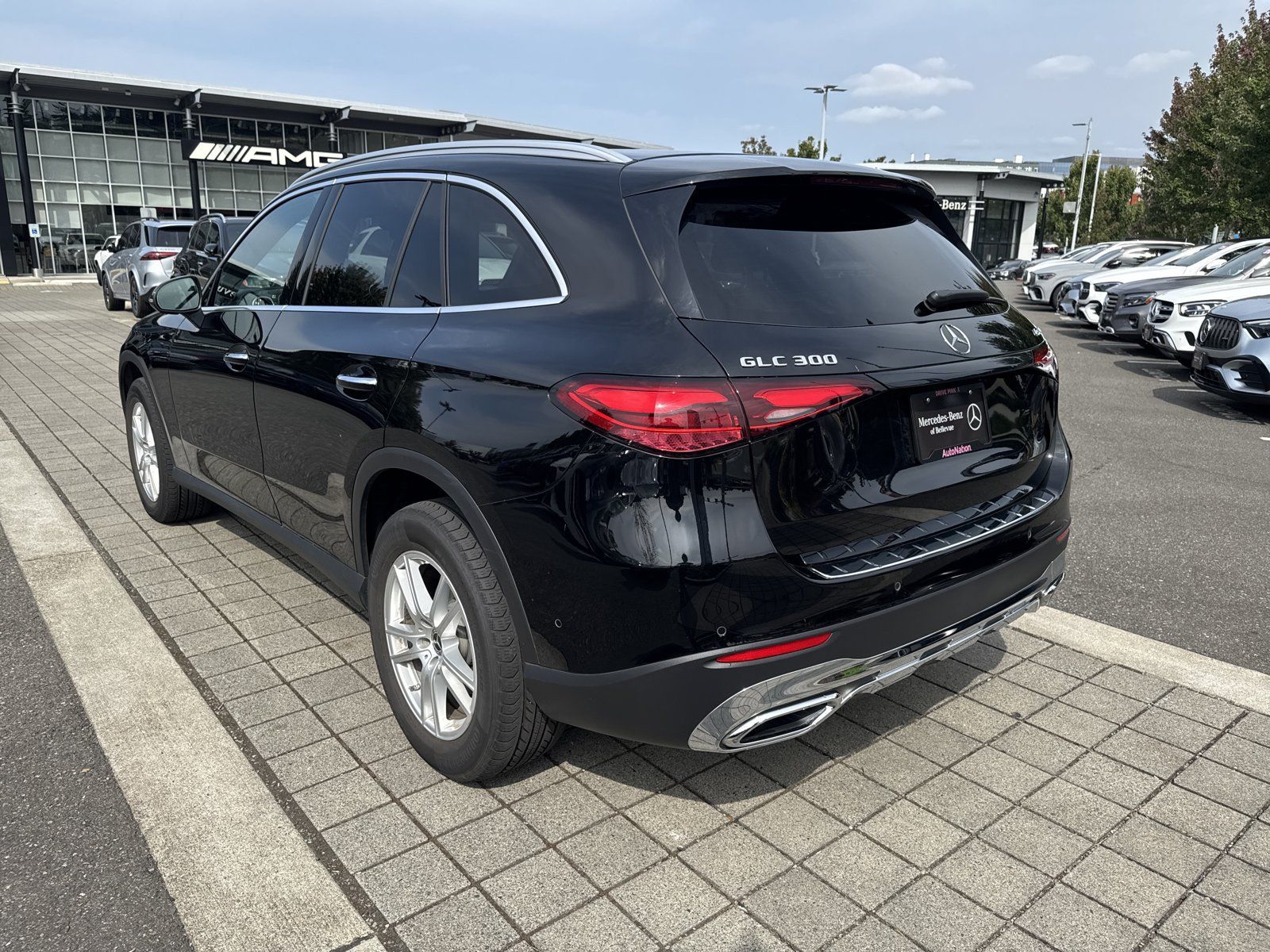 Used 2023 Mercedes-Benz GLC 300 4MATIC image 7