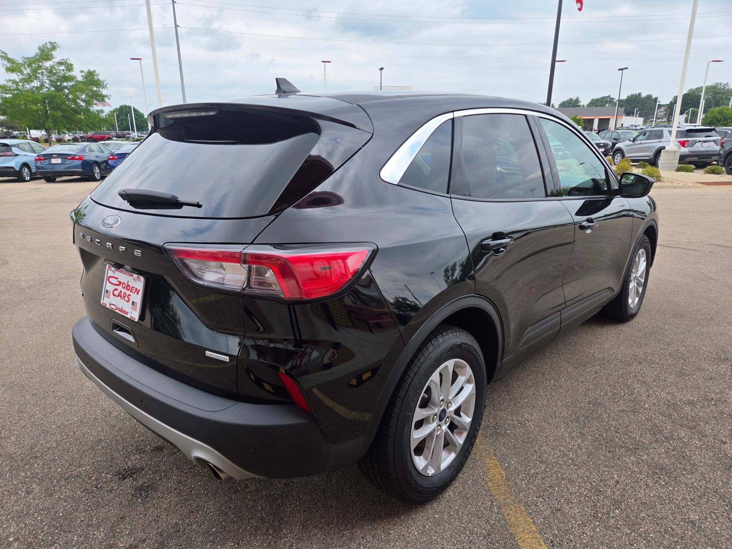 Used 2021 Ford Escape SE FWD image 4