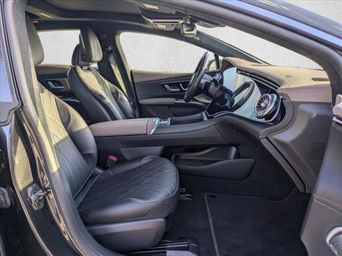 Certified 2023 Mercedes-Benz EQS 580 EQS 580 image 24