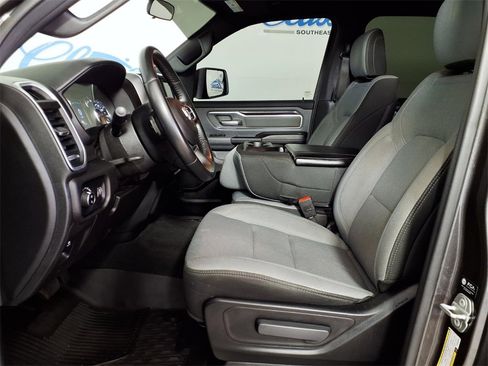 Used 2021 RAM 1500 Big Horn w/ Trailer Tow Group image 10