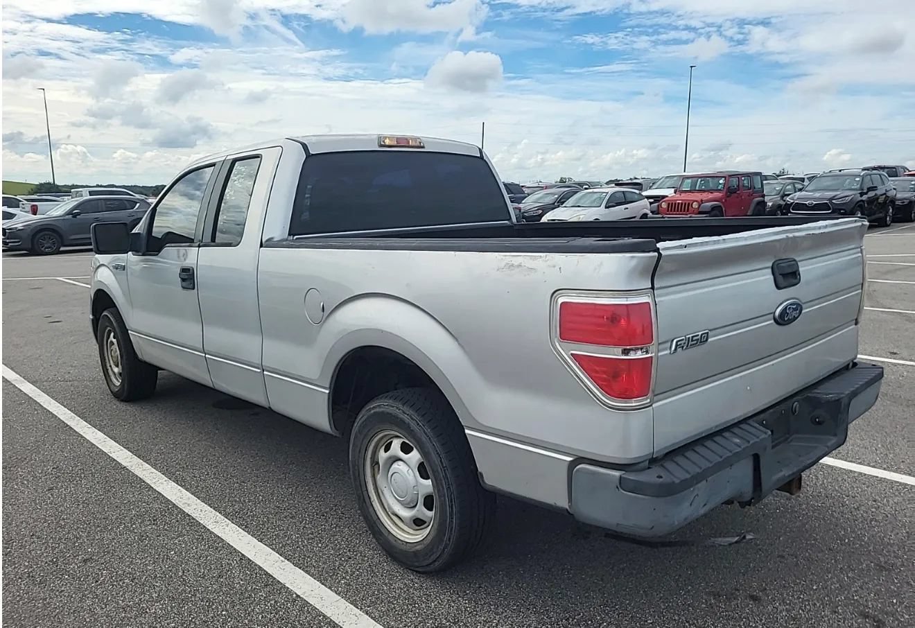 Used 2010 Ford F150 XL RWD image 2